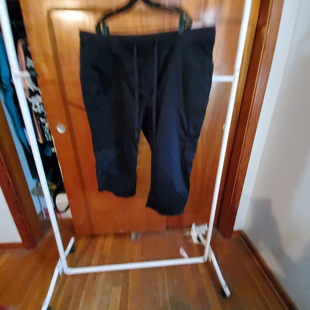 Capris